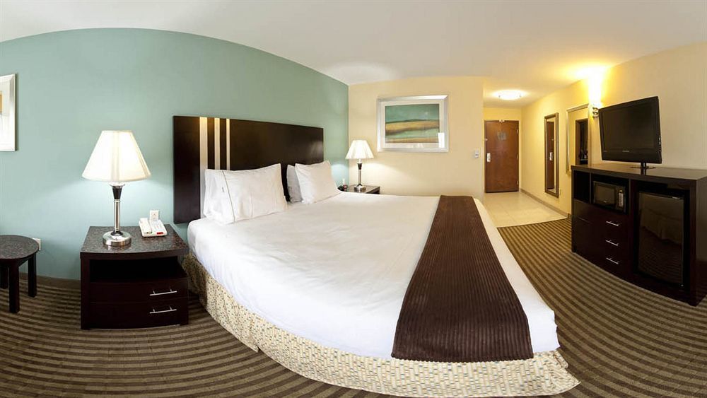 Holiday Inn Express Hotel & Suites Carthage, An Ihg Hotel Esterno foto